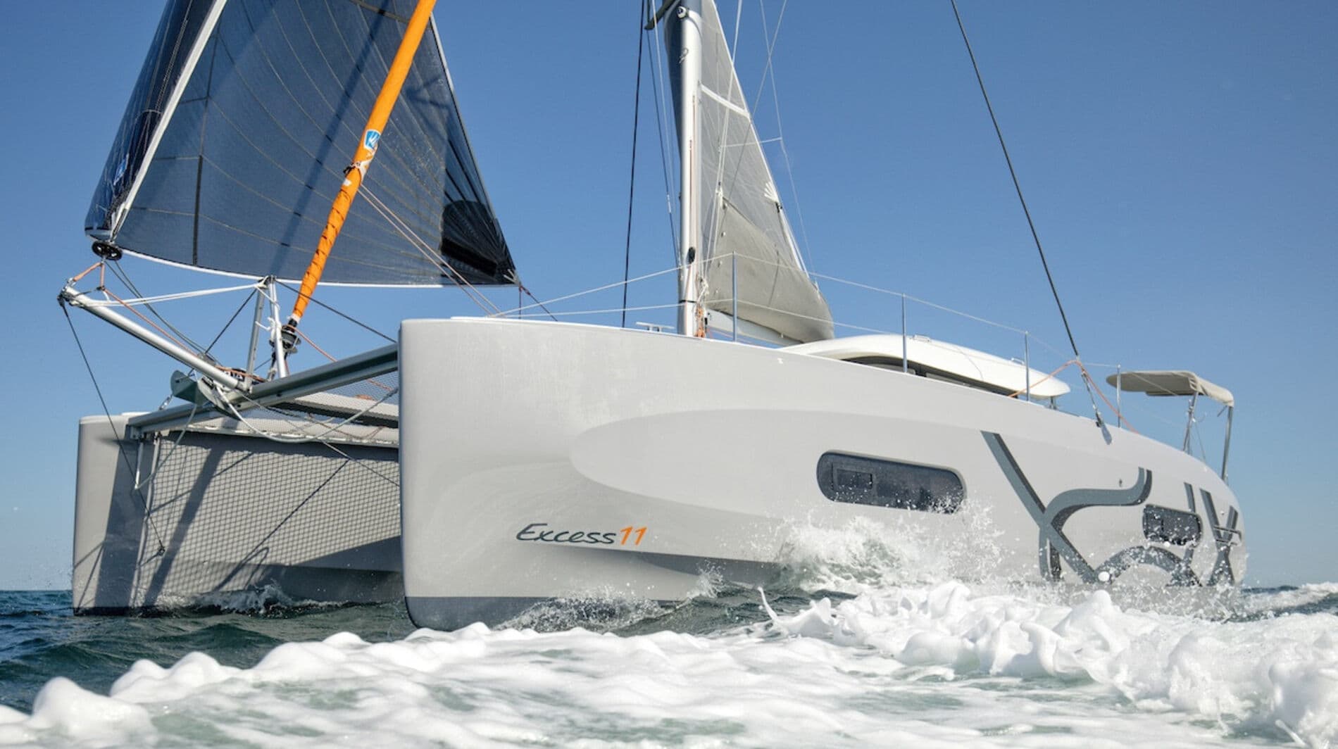 Excess 11 / 3 Cabin (Cat)