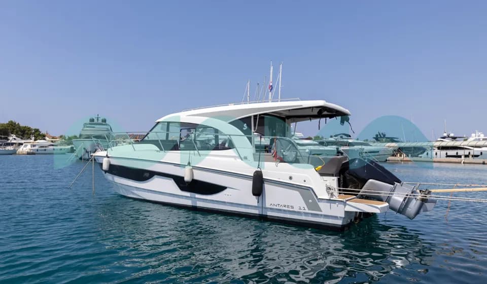Beneteau Antares 11 OB