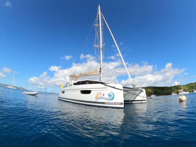 Fountaine Pajot Astrea 42