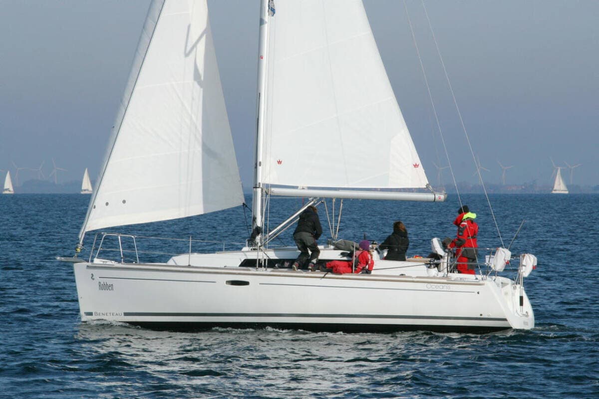 Oceanis 31