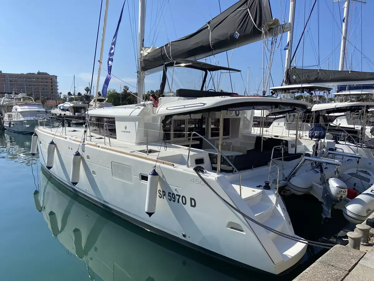 Lagoon 450