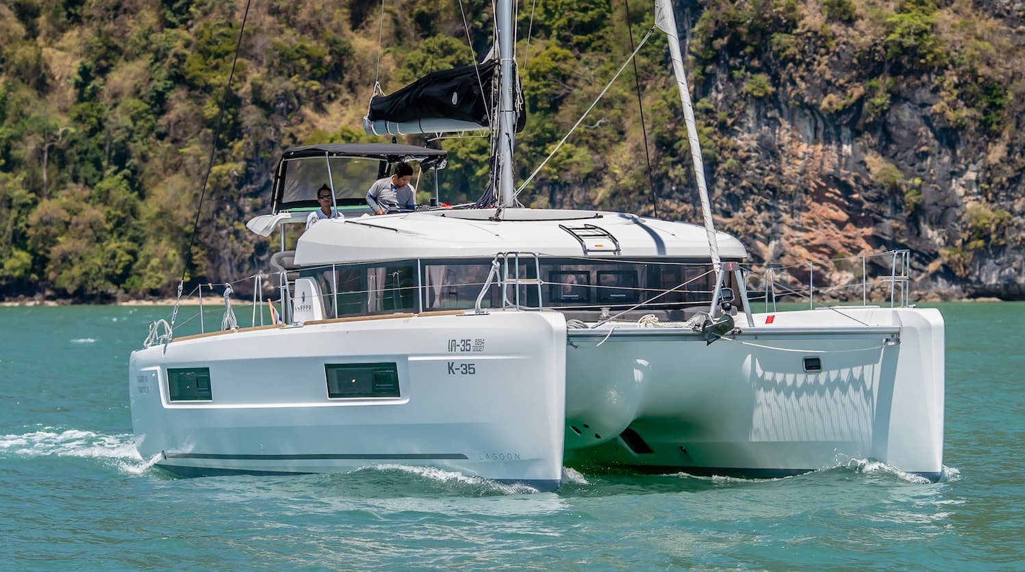 Lagoon 40