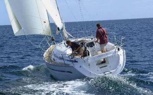 Bavaria 32