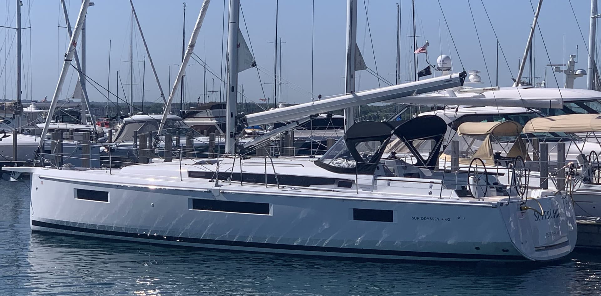 2020 Jeanneau 440 (3 cabin)