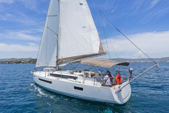 Sun Odyssey 490