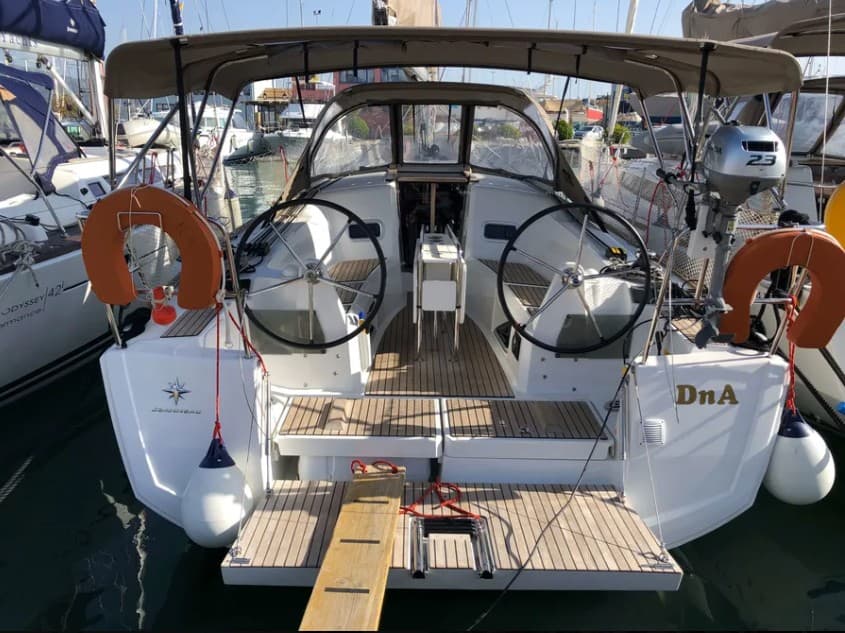 Sun Odyssey 349