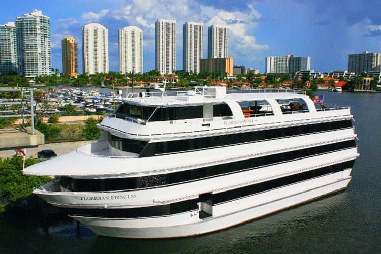 Floridian Princess 120′ – Guests 360