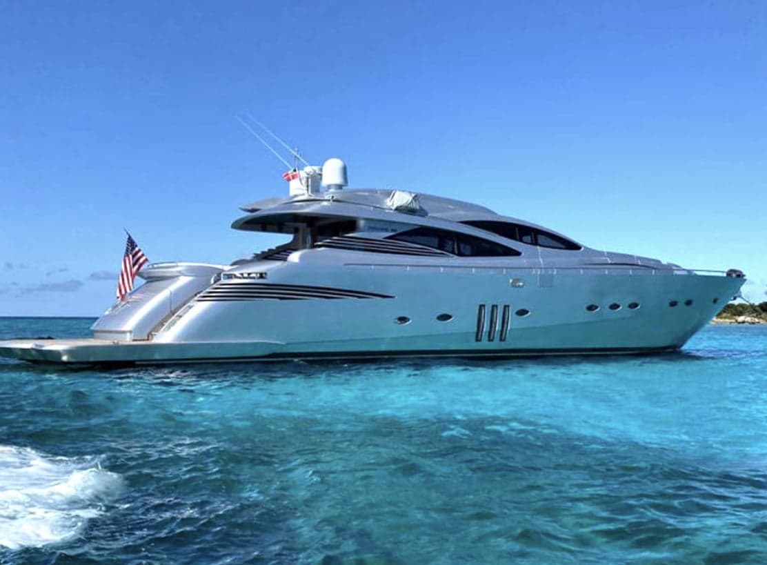 YCM90 90′ Pershing