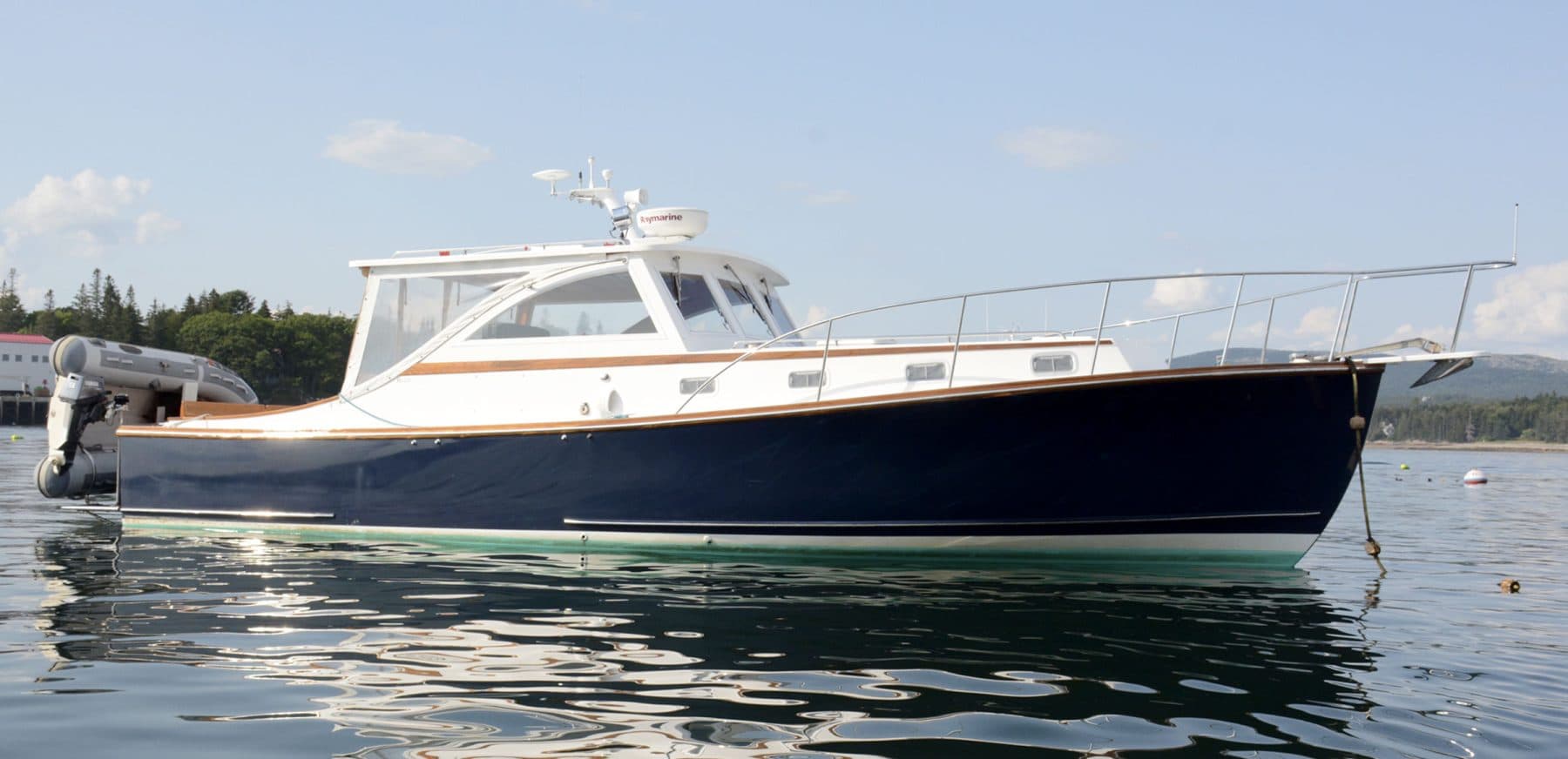 Ellis 36 Express Cruiser