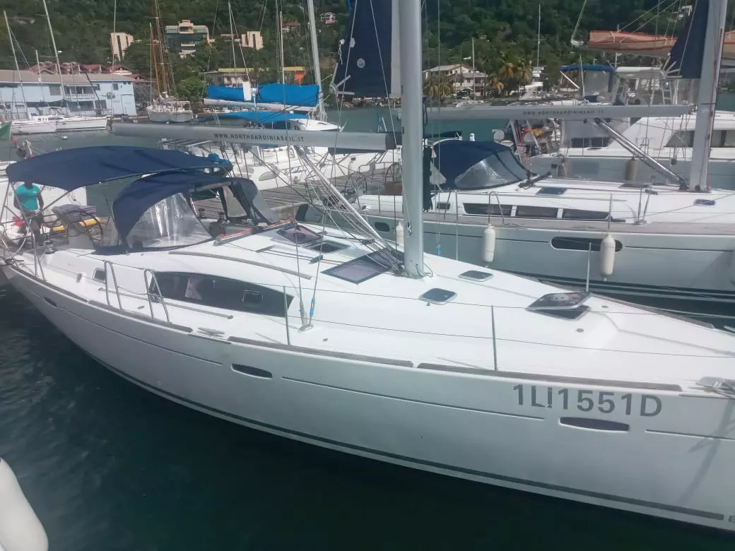 Oceanis 43