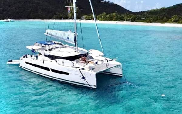 Fountaine Pajot Aura 51