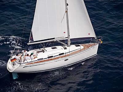 Bavaria 33