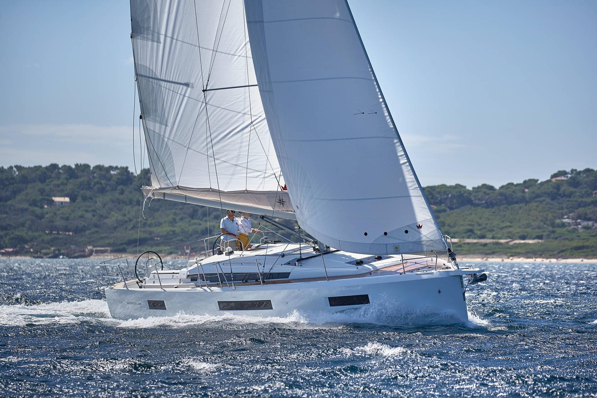 2023 Jeanneau 440 (3 cabin)