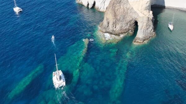 Round of Milos and Poliegos Sailing Boat Cruise