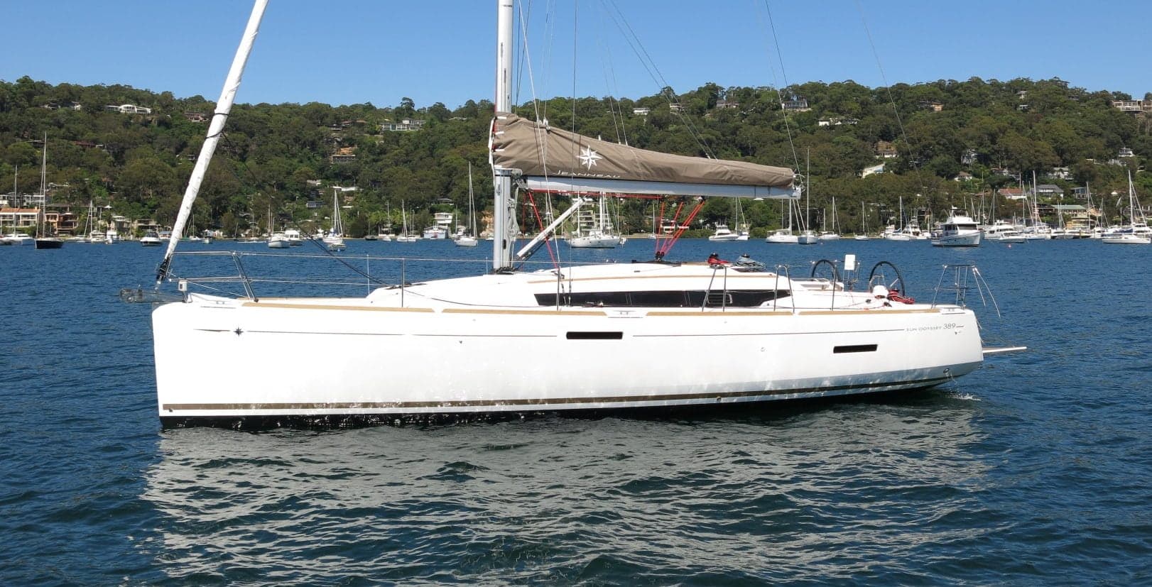 Hebareaux Sun Odyssey 389