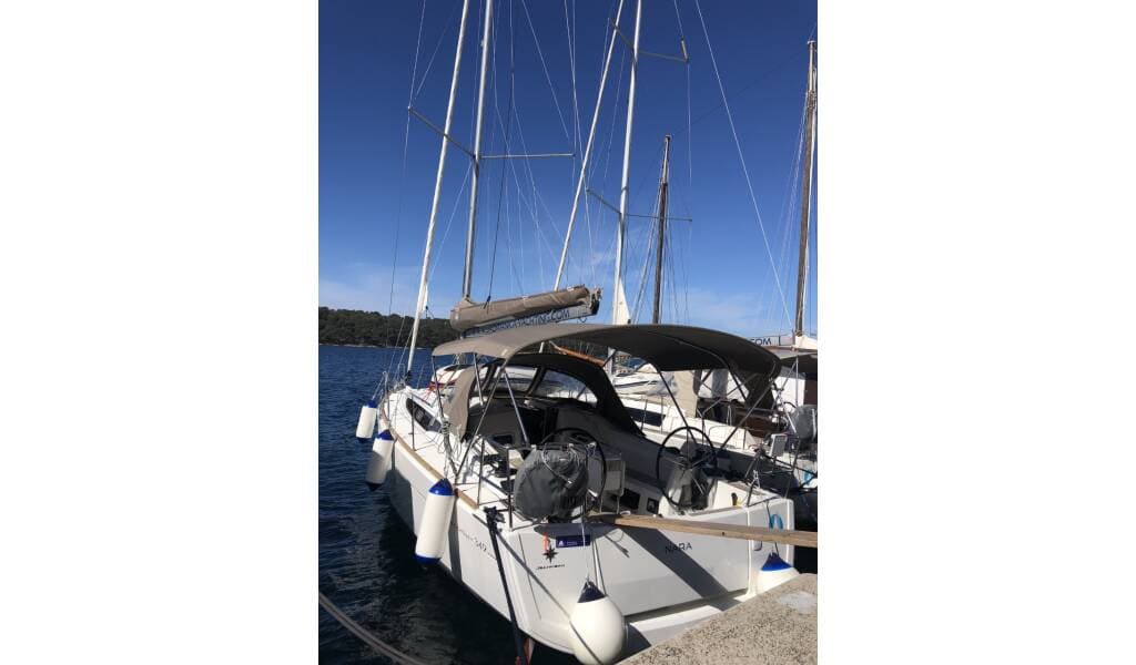 Sun Odyssey 349