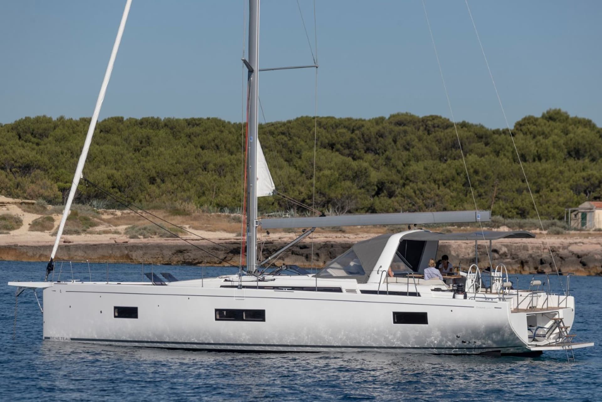 Oceanis 54
