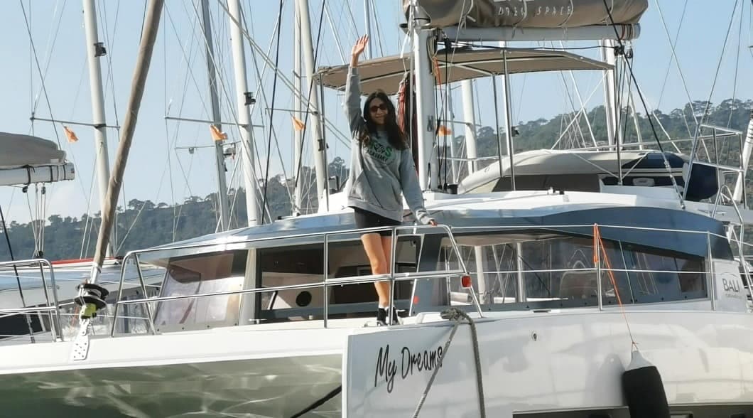 Catamaran Bali 41 4 Cabin 8 Pax