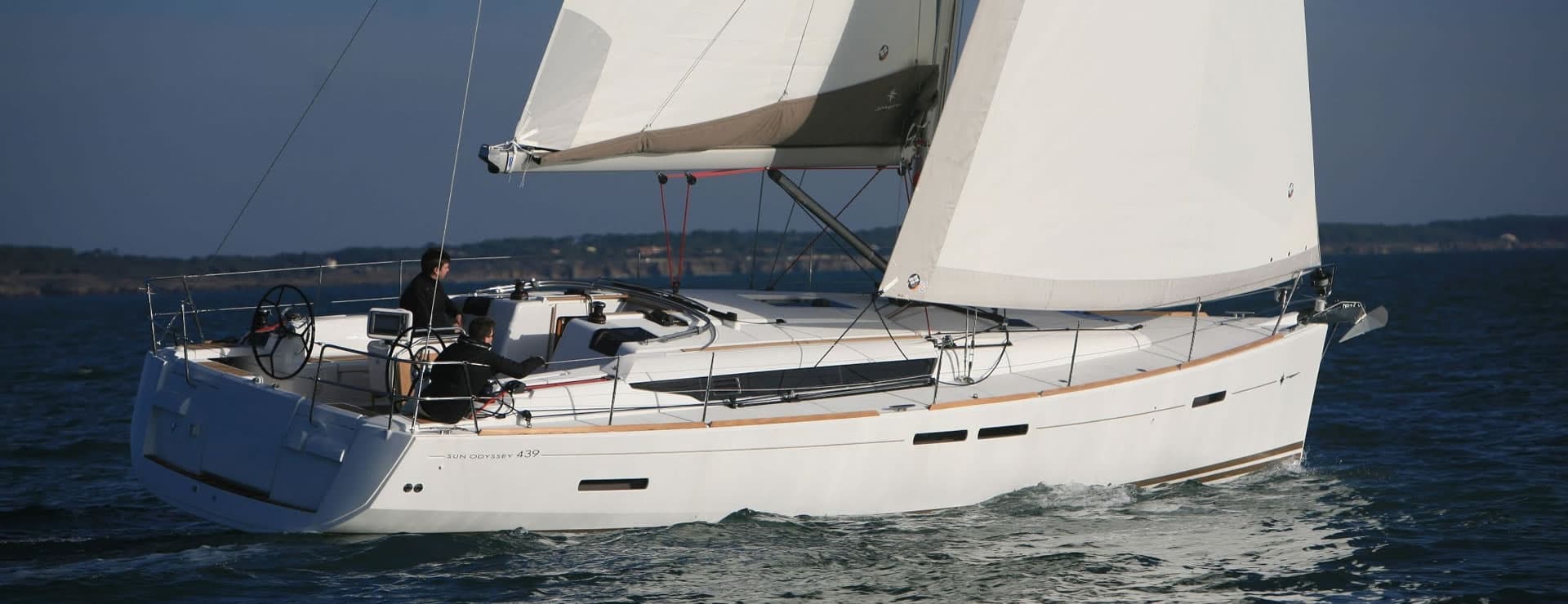 Jeanneau 439